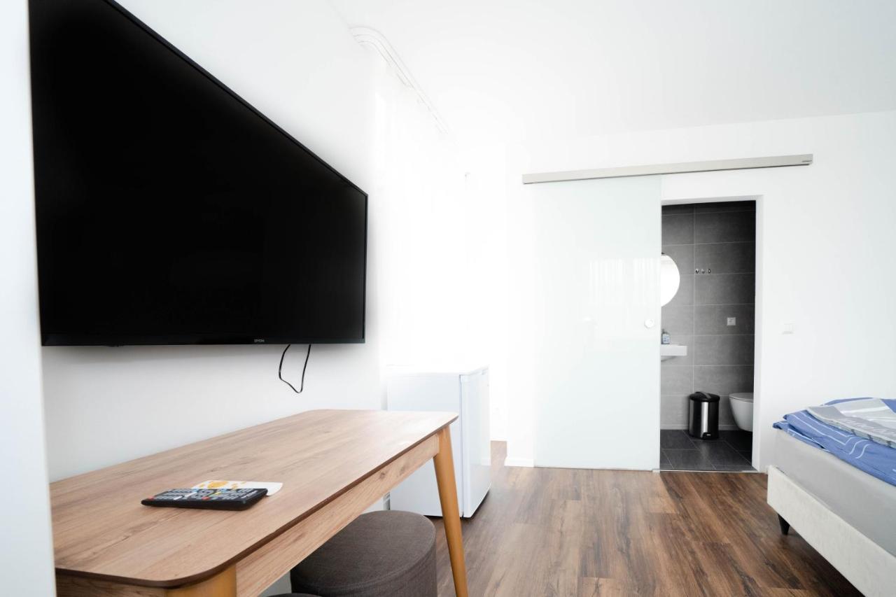 Pension Diloyal Nuertingen Extérieur photo